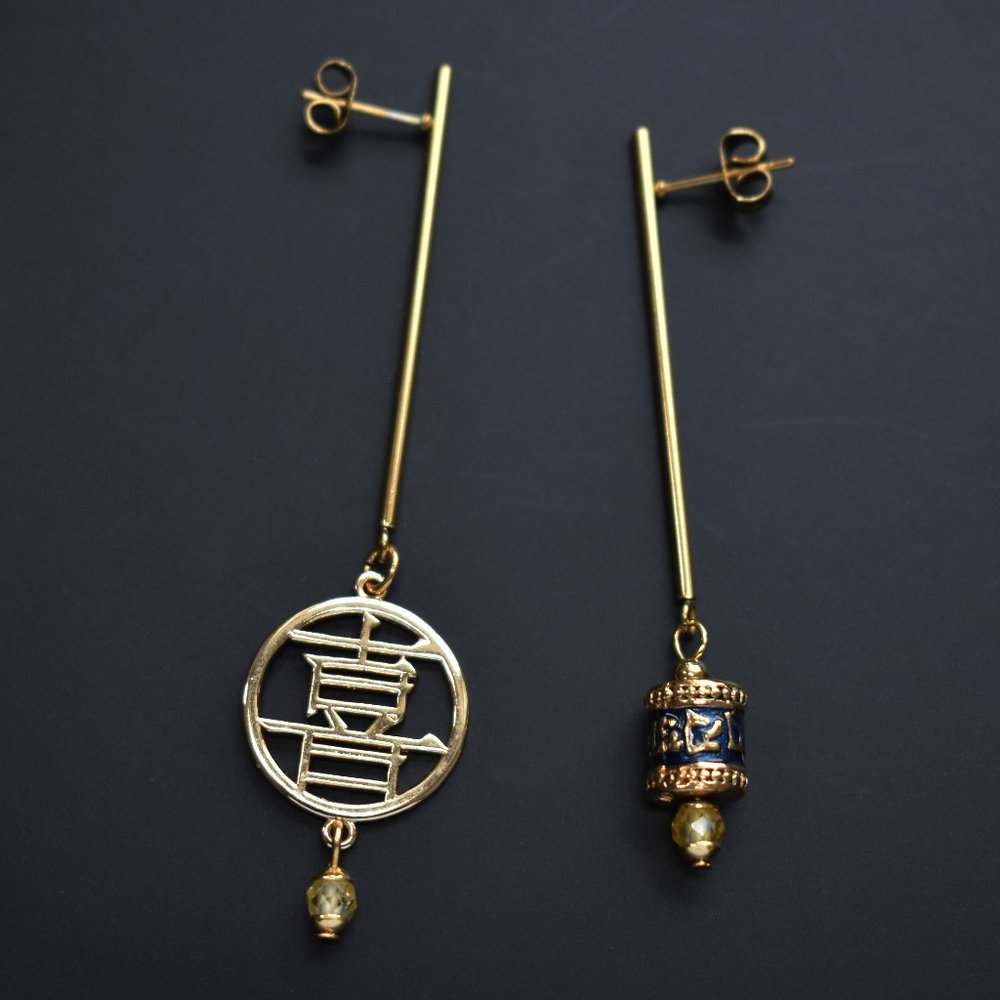 Asymmetrical earrings dangle, long gold citrine drop bar earrings
